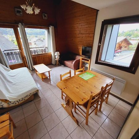 Superbe Appartement Au Centre De Samoëns Esterno foto